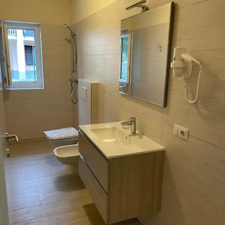 Casa Tortora Граведона